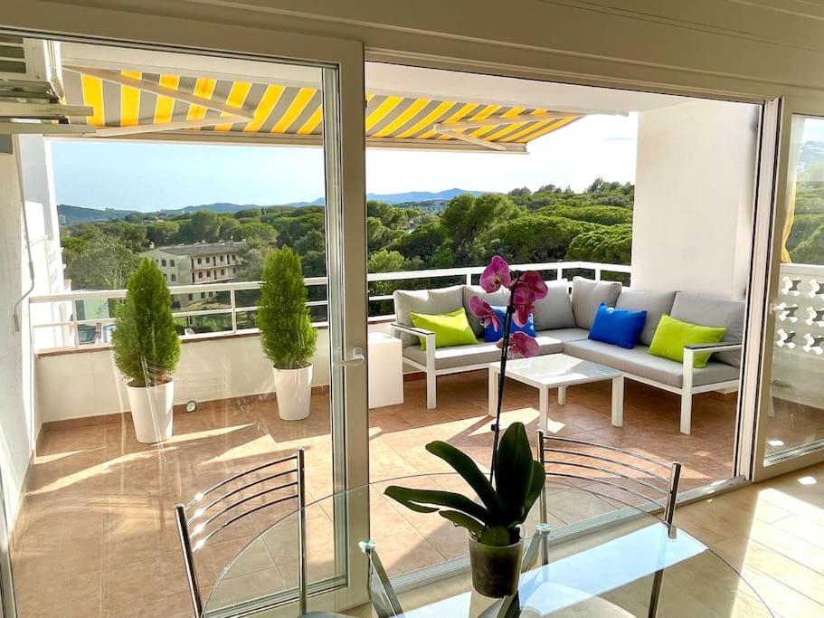 Modern Penthouse With Big Terrace Apartment ปลาตจาดาโร ภายนอก รูปภาพ